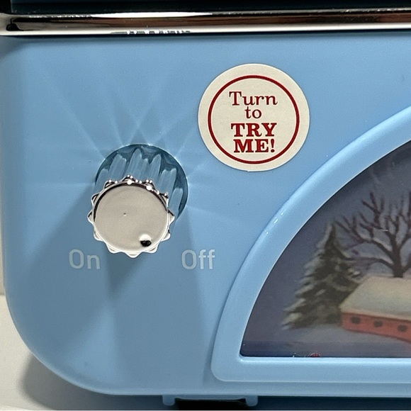 Blue Jingle Jams Radio - Christmas News, Weather Forecast & Songs - New Retro - Picture 7 of 10